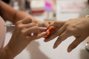 Glitter ombre körömkészítési technika